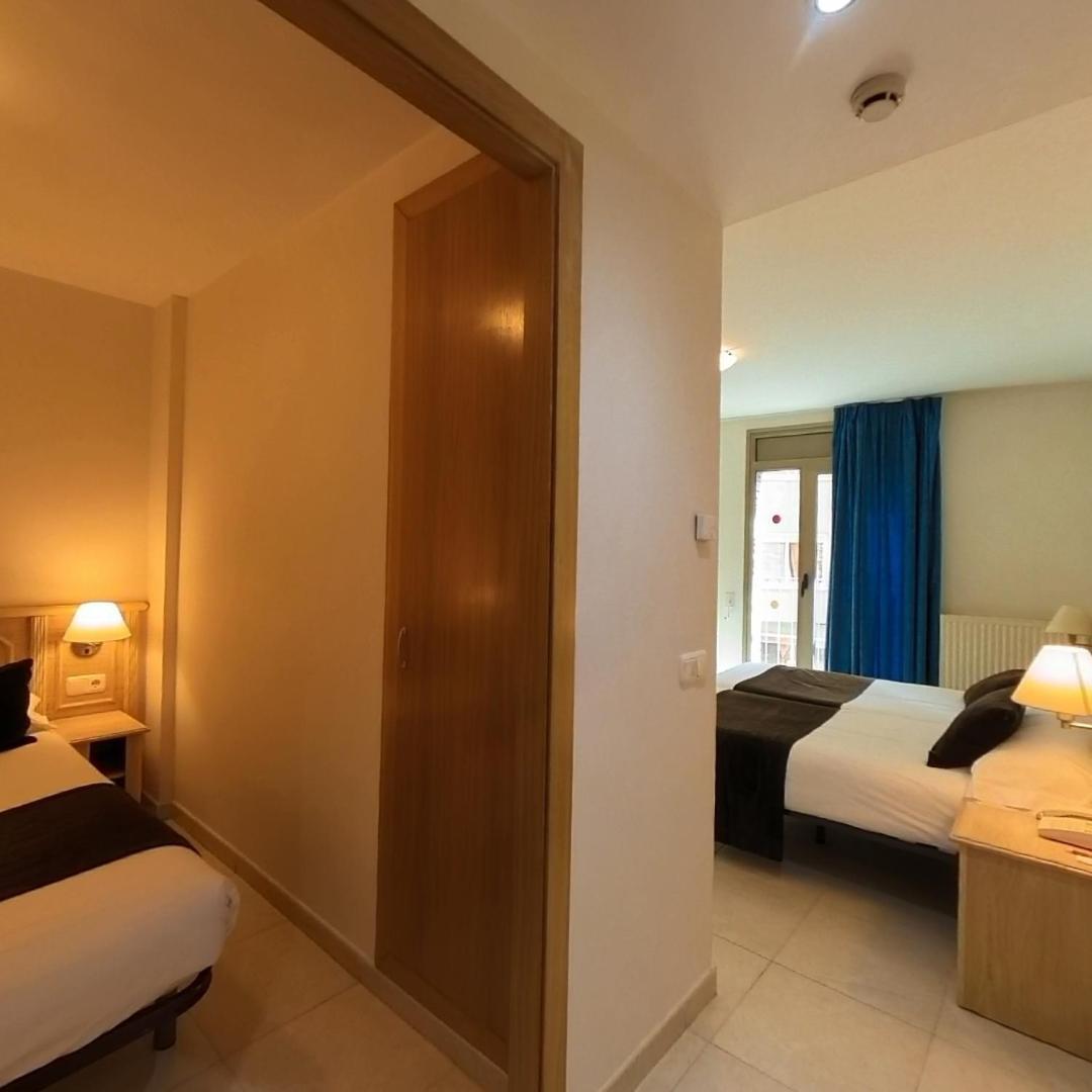 Hotel Cubil Pas De La Casa Exteriör bild